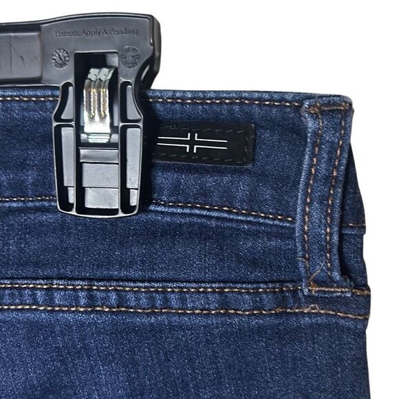 Liverpool Women’s Size 10 Straight Leg Jeans Blue Dark Wash Denim Stretch NWOT - Picture 7 of 7